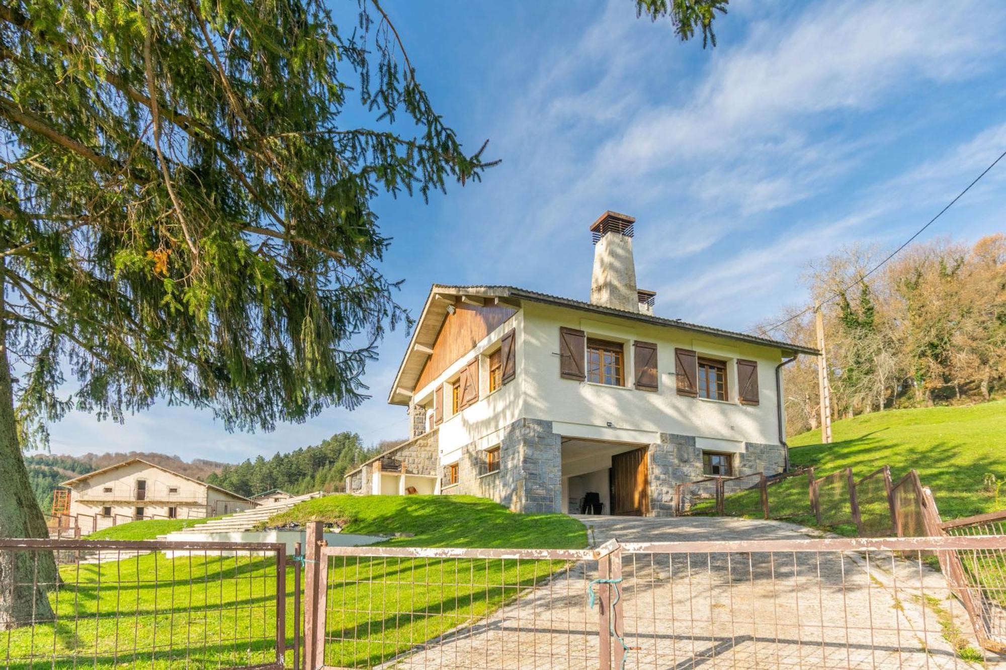 Casa Ospela, Espectacular Chalet De Montana Rodeada De Naturaleza Aizaroz ภายนอก รูปภาพ